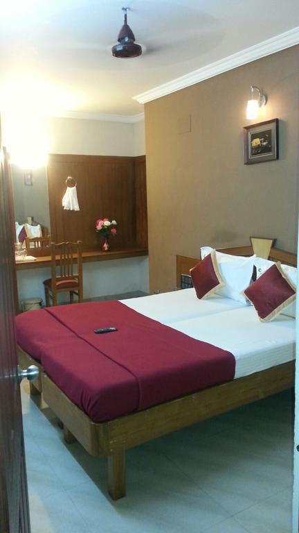 Hôtel Central Residency à Chennai Extérieur photo