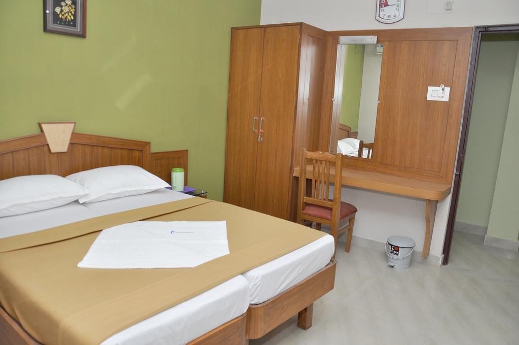 Hôtel Central Residency à Chennai Extérieur photo